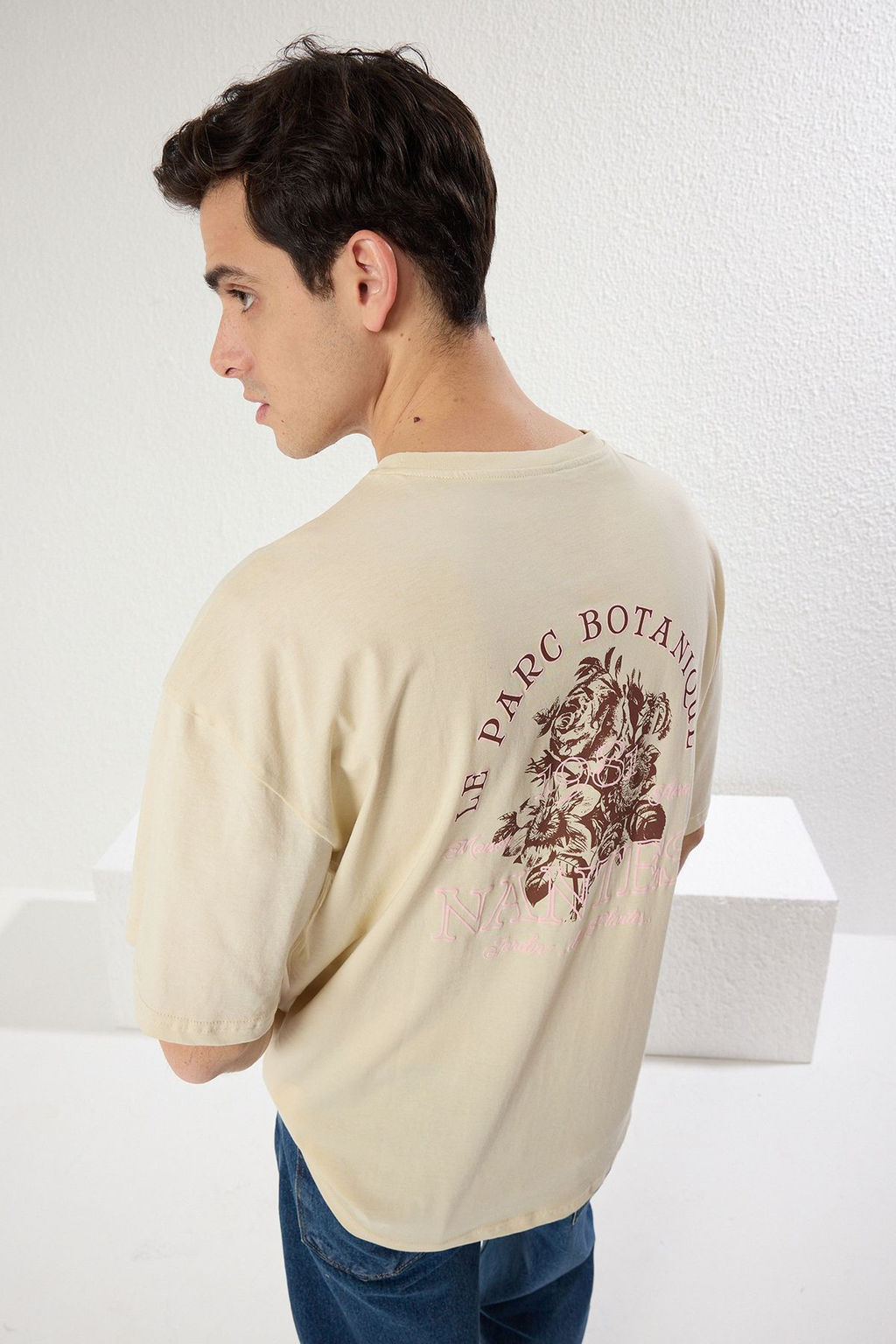 TRENDYOL MAN Lacivert Oversize/Genis Kesim S?rt Kabar?k Yaz? Bask?l? %100 Pamuklu T-shirt TMNSS24TS00052 - Trendyolmilla фото 16