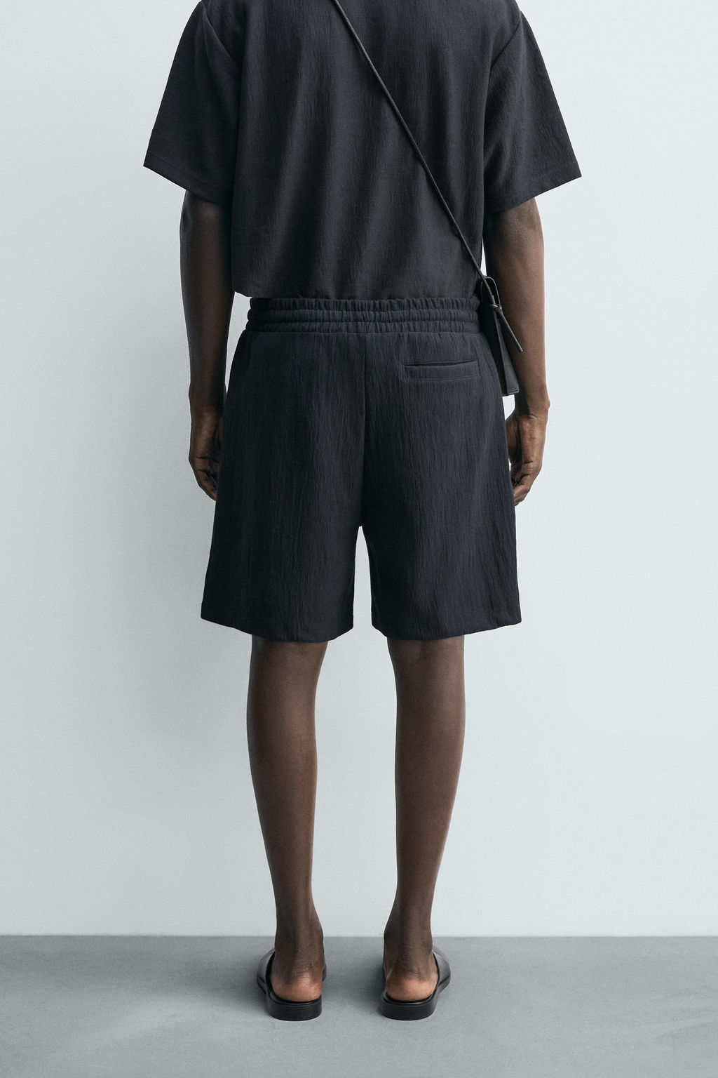 BERMUDA JOGGER ESTRUCTURA / Azul / Acero - Zara фото 3