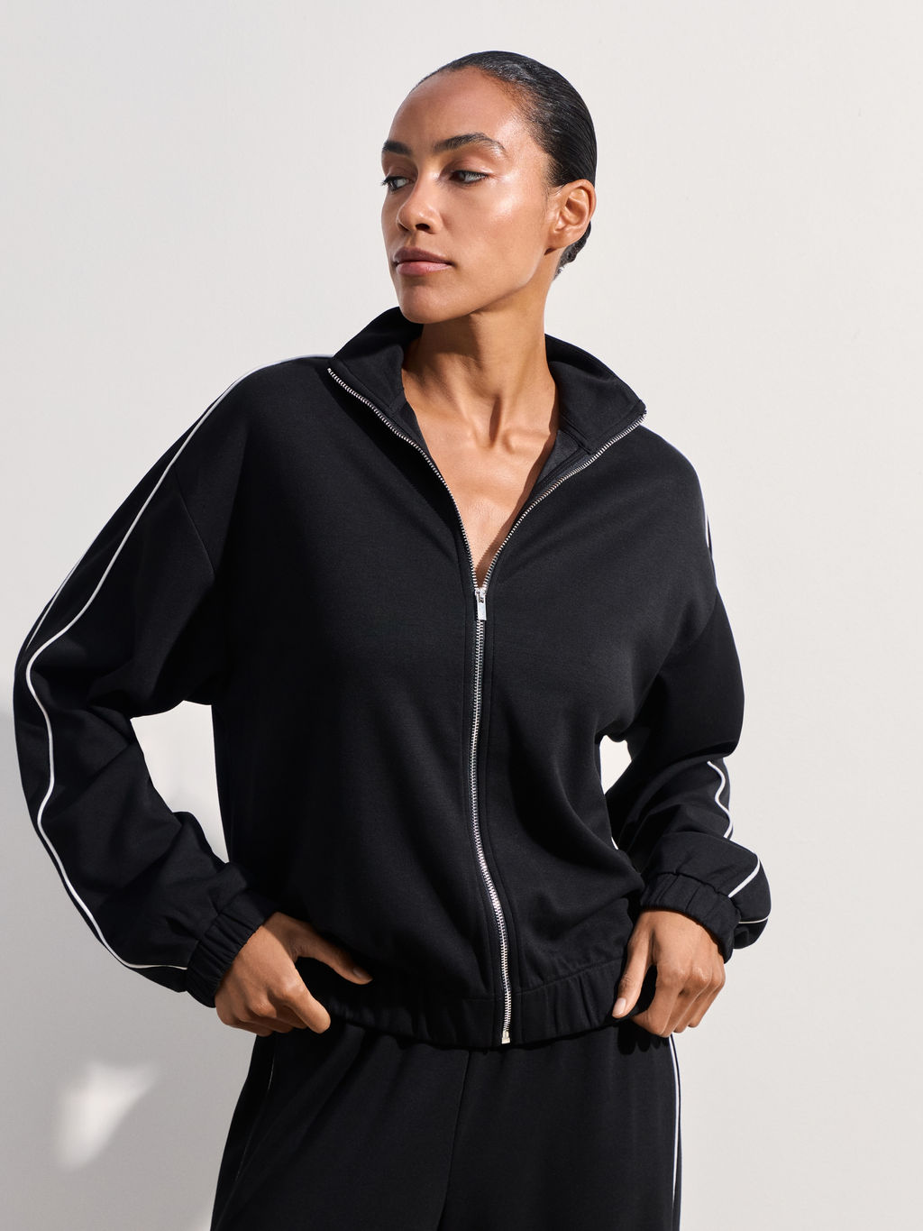 Джемпер на молнии / Zarina  фото 9