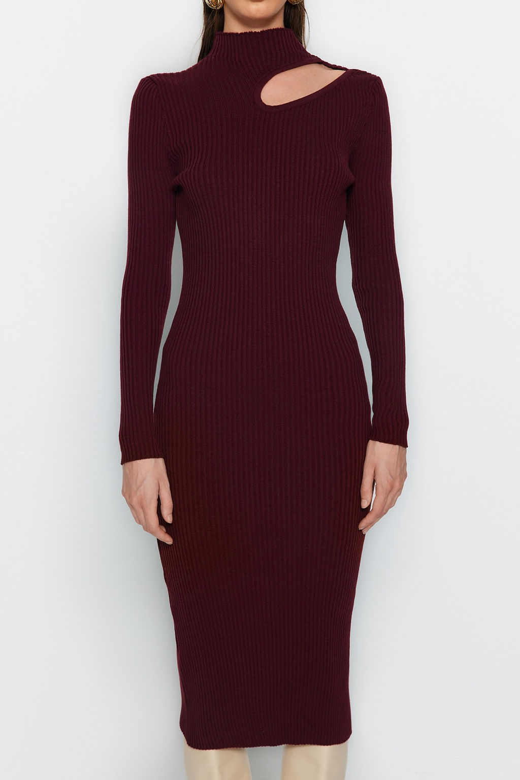 TRENDYOLMILLA Murdum Midi Triko Cut Out/Pencere Detayl? Elbise TWOAW24EL00028 фото 12