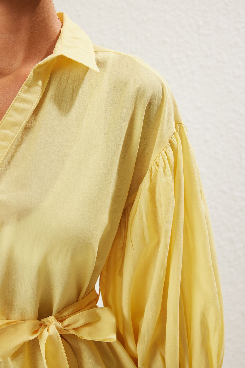 TRENDYOLMILLA Mavi Mini Dokuma %100 Pamuk Balon Kollu Plaj Elbisesi TBESS25EL00034  фото 11