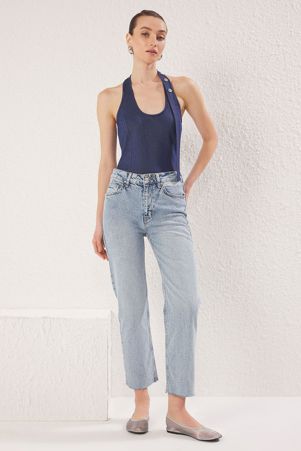 Ac?k Mavi Normal Bel Duz Kesim Comfort Straight Jeans TWOSS25JE00097 - Trendyolmilla фото 2