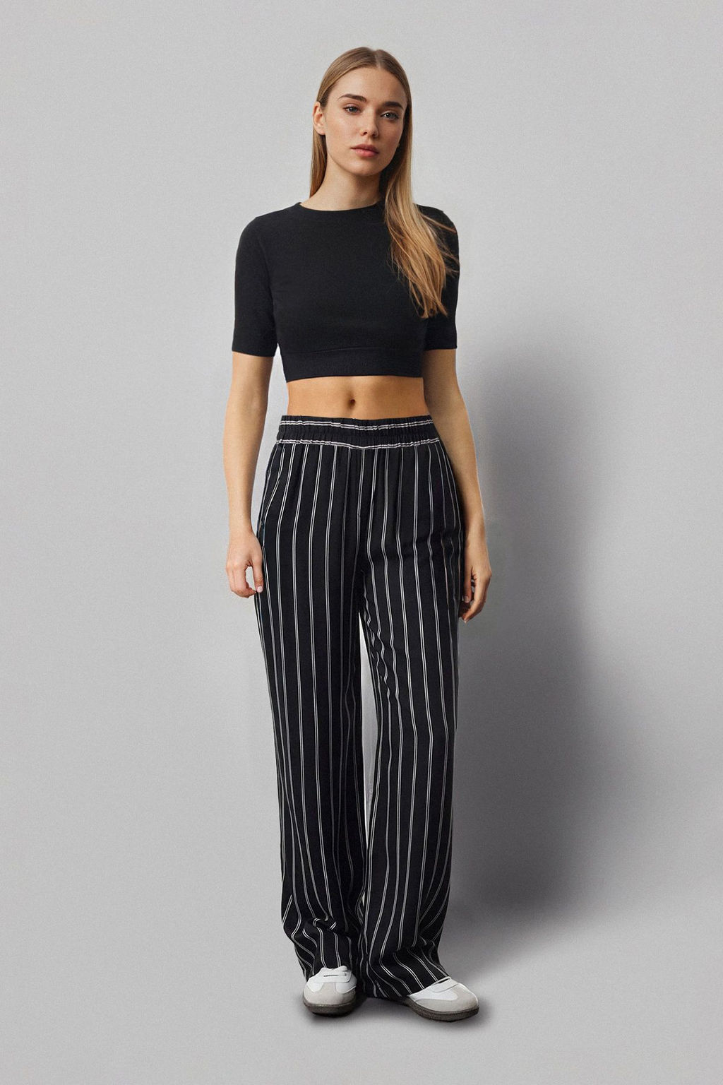 TRENDYOLMILLA Siyah Rahat Kesim Cizgili Genis Paca Dokuma Pantolon TWOSS25PL00008  фото 2