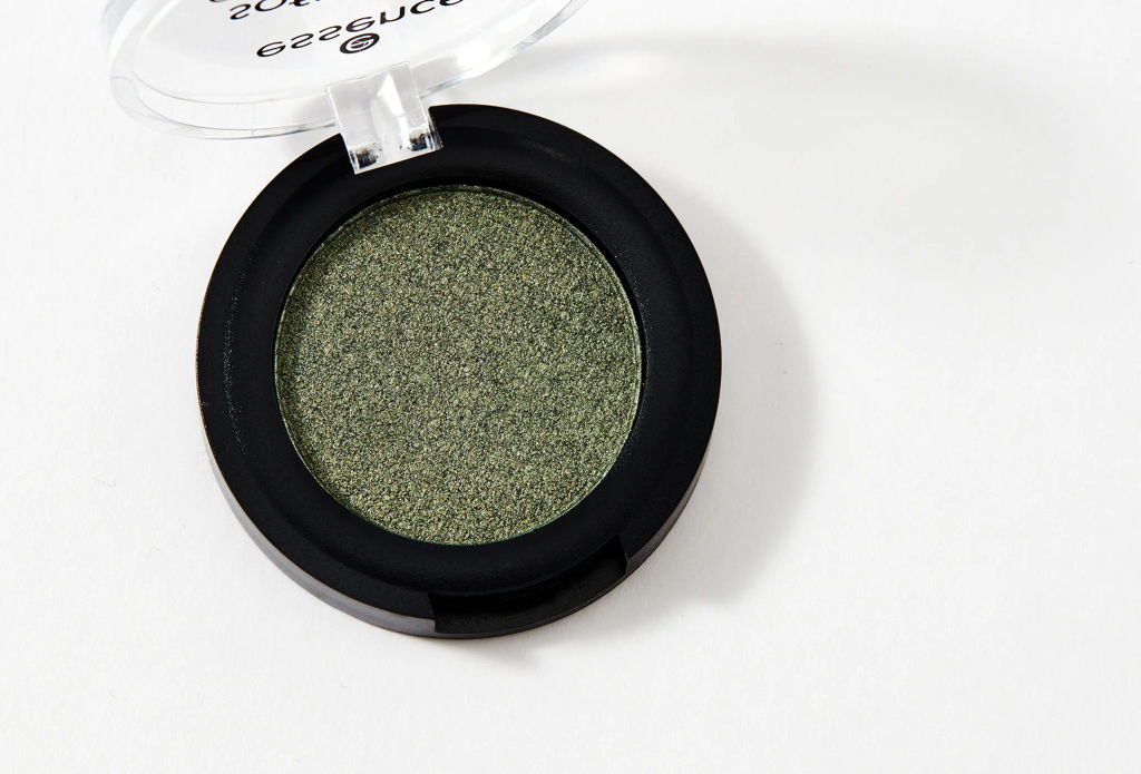 Essence - ТЕСТЕР Тени для век Soft Touch Eyeshadow, 05 Secret Woods