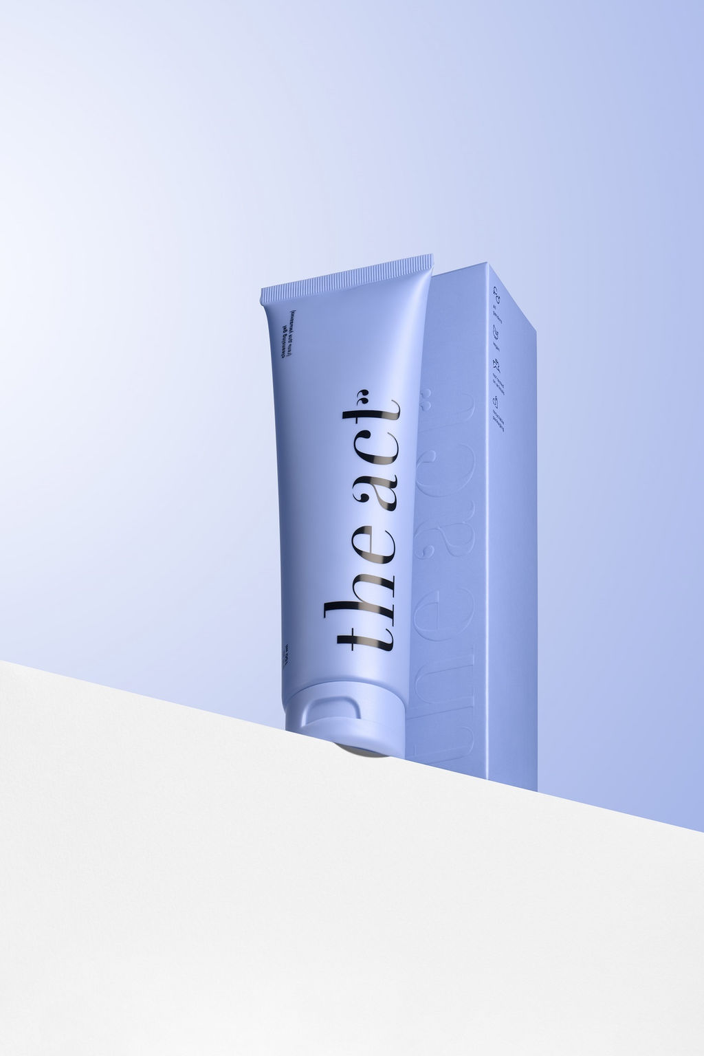 The Act Гель для умывания  фото 4