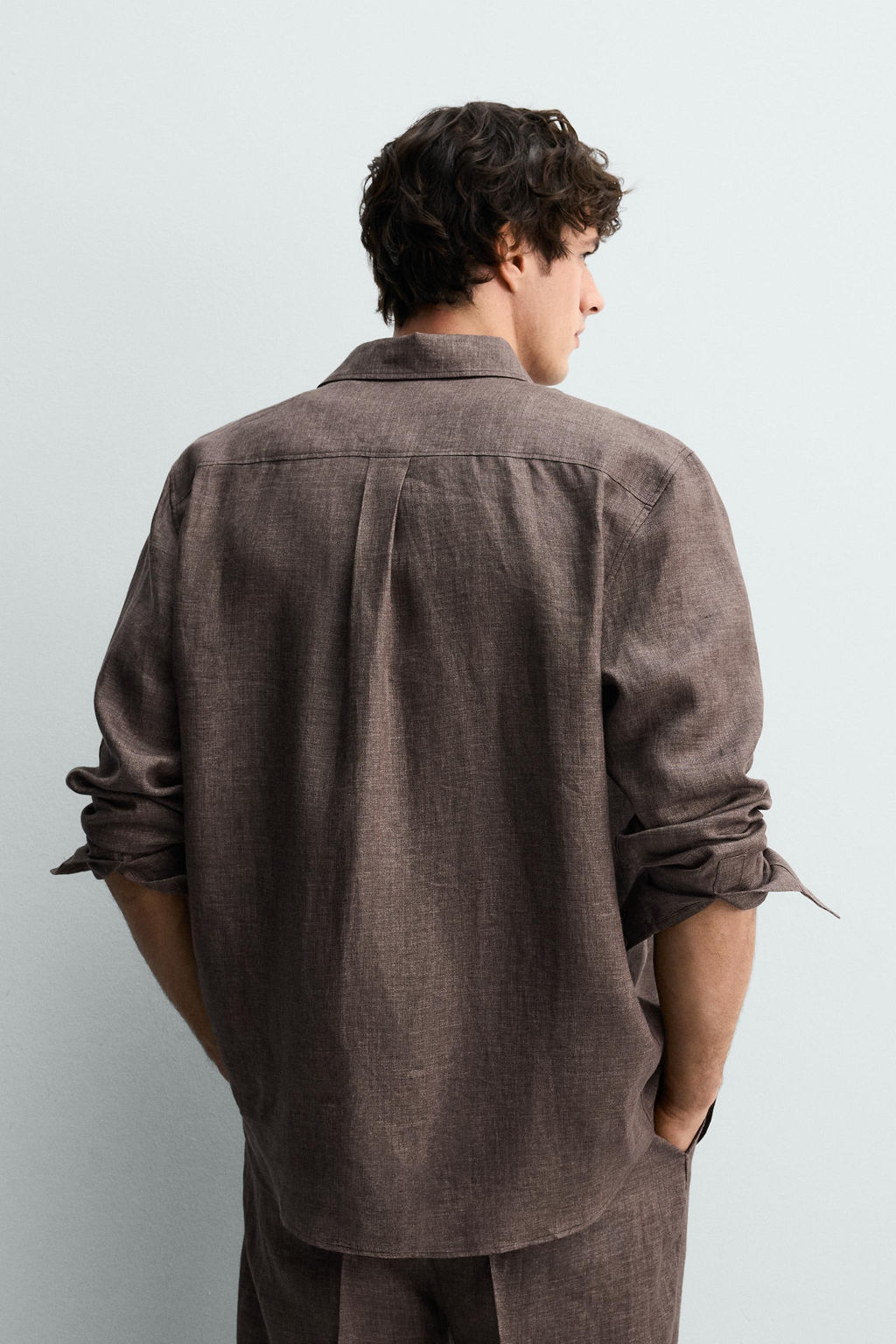 CAMISA REGULAR FIT 100% LINO / Marr?n vigor? - Zara фото 3