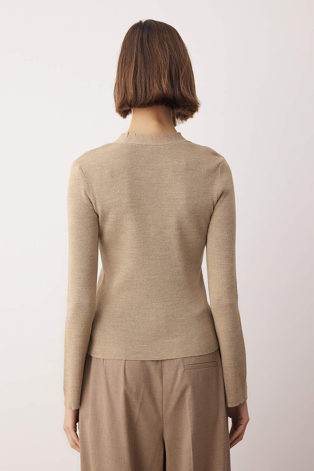 Ekru Dugme Detayl? Renk Bloklu Triko H?rka TWOAW26HI00144 - Trendyolmilla фото 10