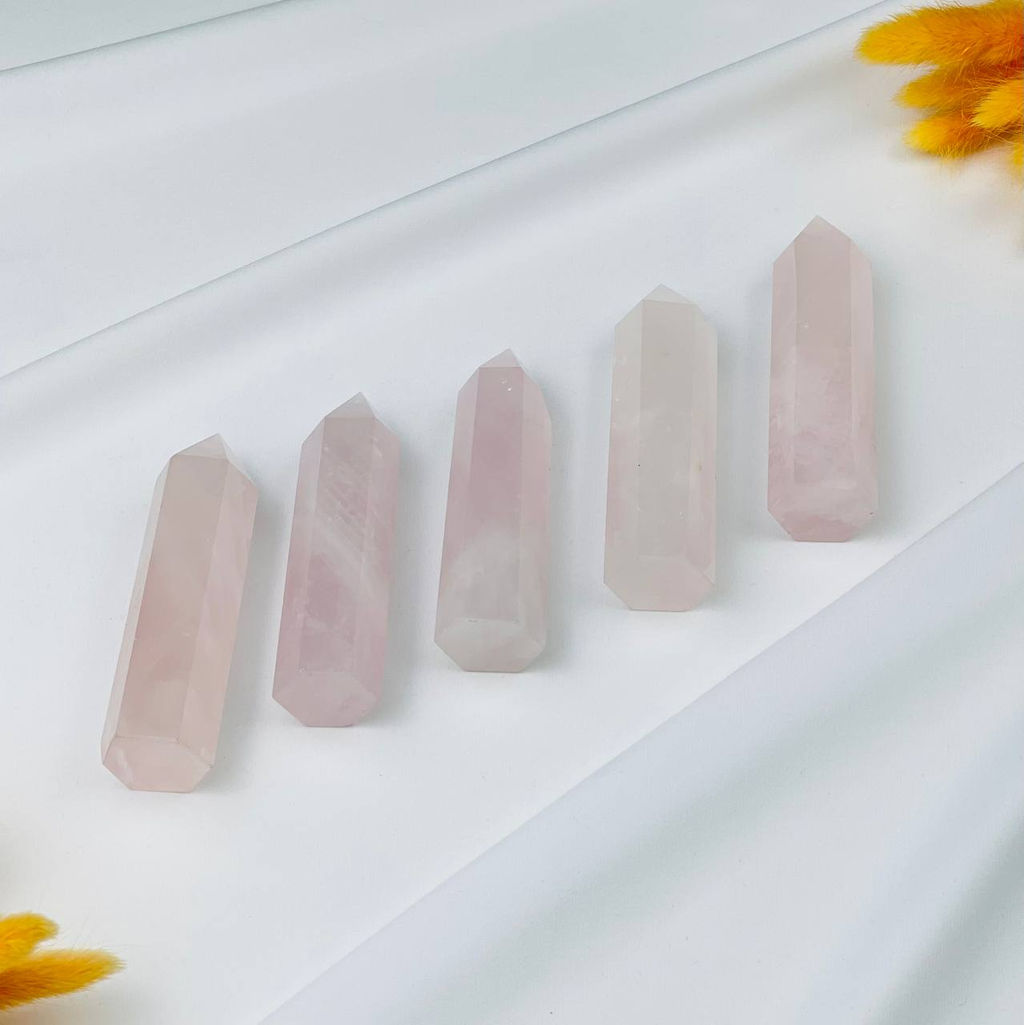 Кристалл из Розового кварца