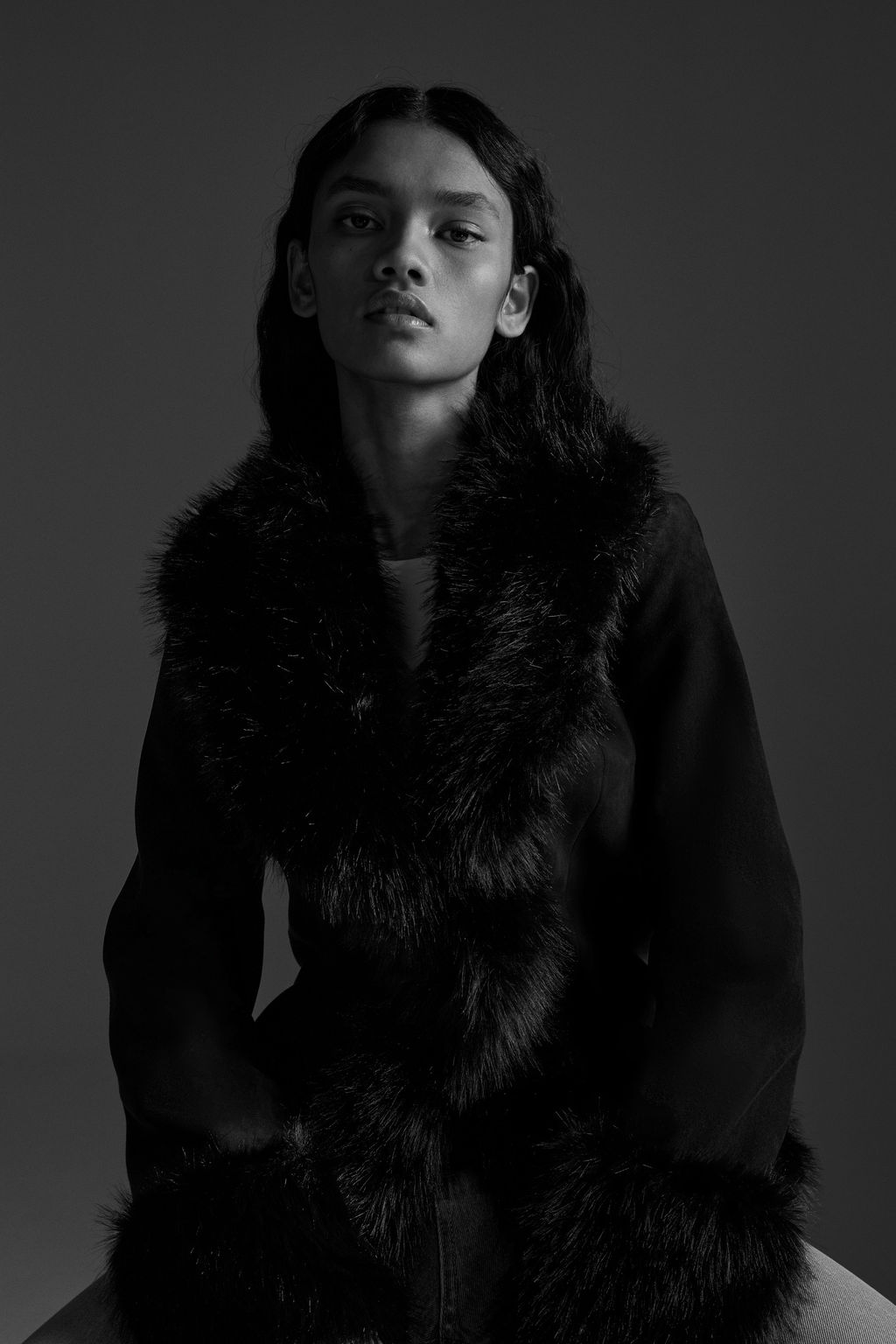 Chaqueta con ribetes efecto pelo - H&m фото 7