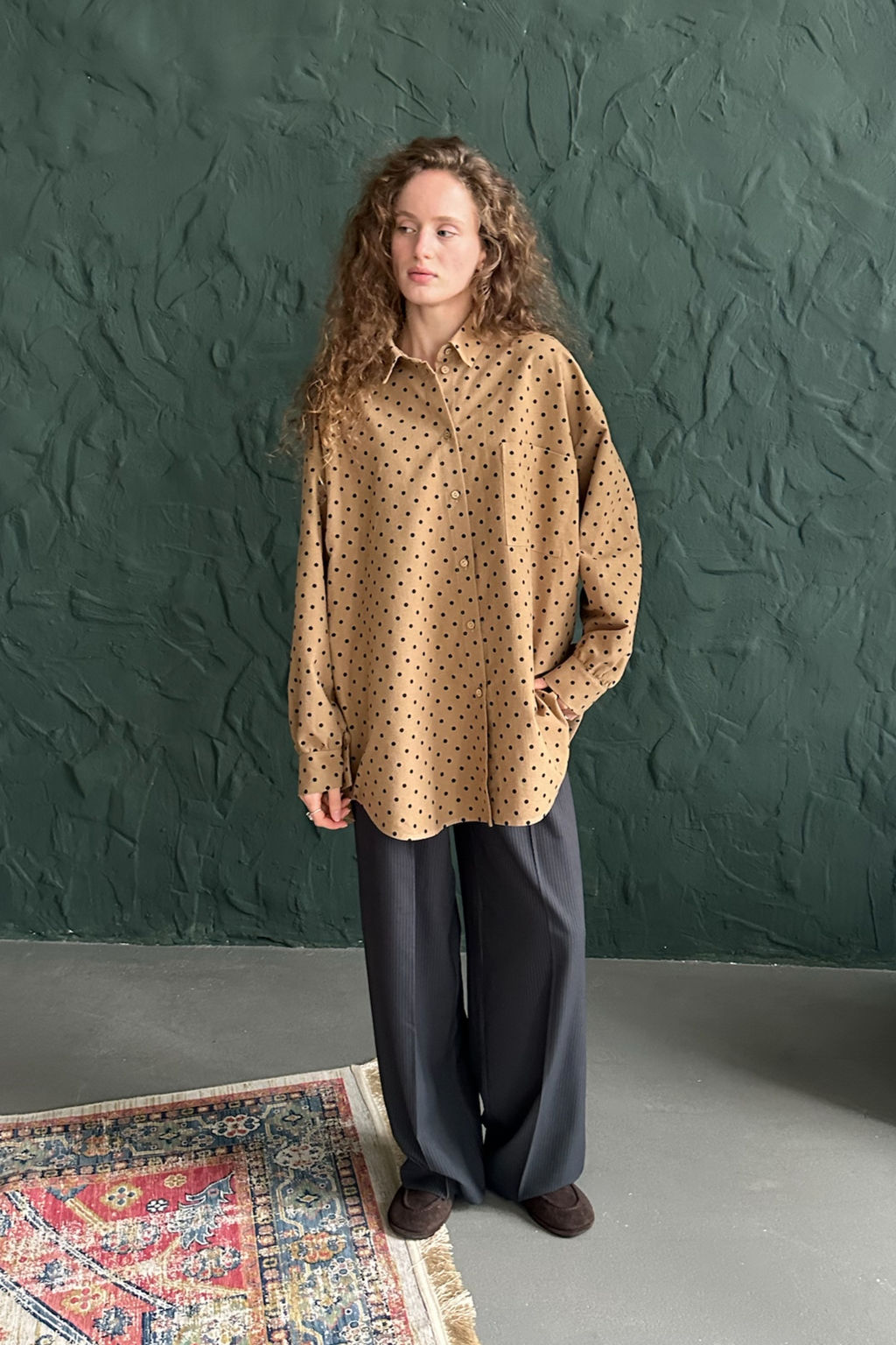 Рубашка женская HUG077/11/Бежевый, черный