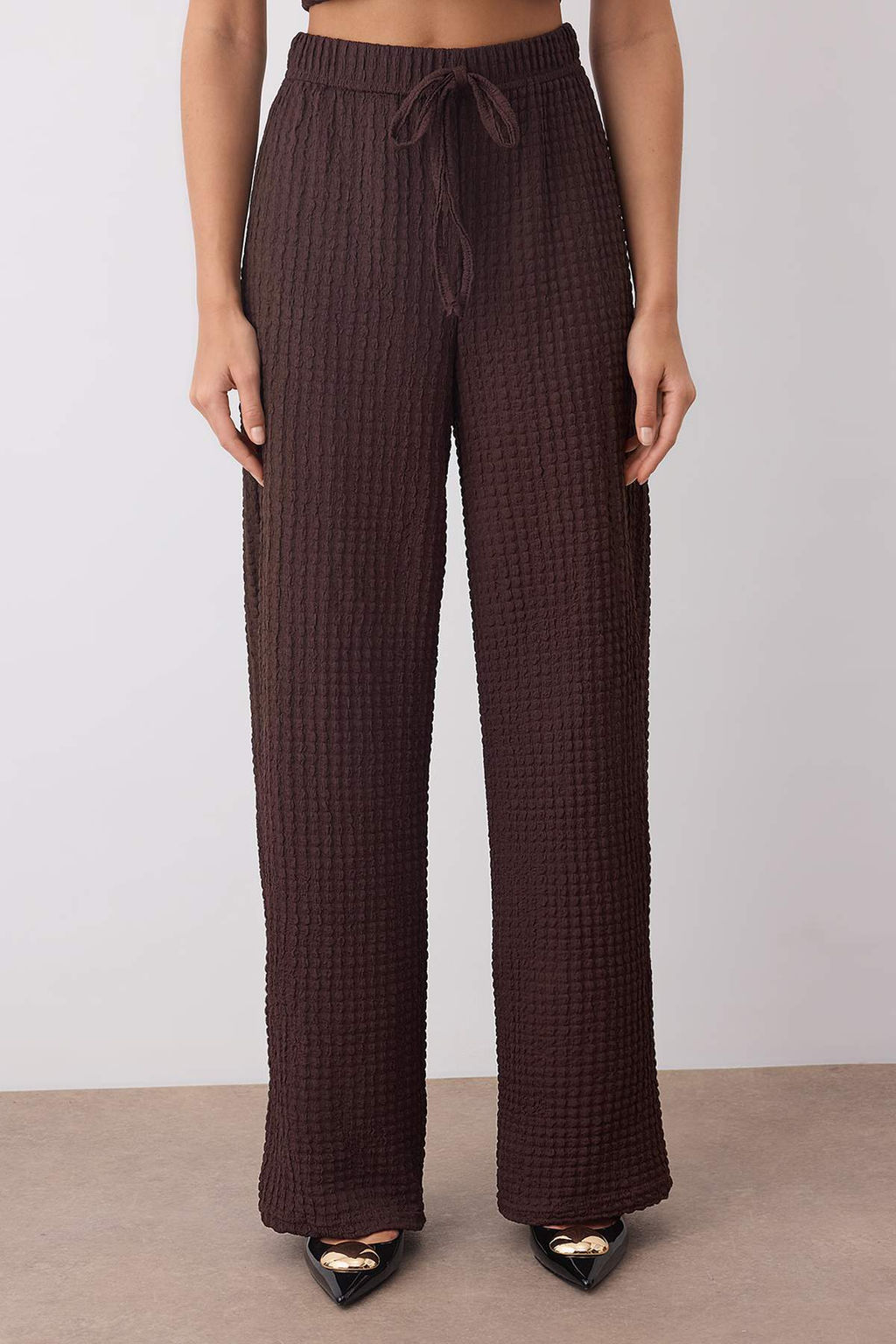 Kahverengi Kruvaze Akseusar Detayl? Dokulu Esnek Orme Alt - Ust Tak?m TWOSS25AU00137 - Trendyolmilla фото 3