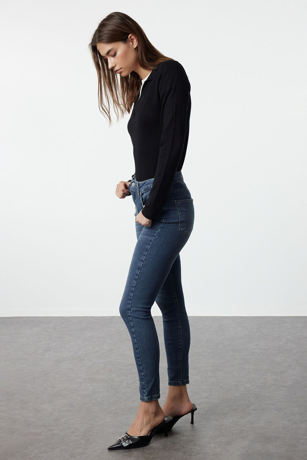 Mavi Yuksek Bel Skinny Jeans TWOAW24JE00066 - Trendyolmilla фото 2