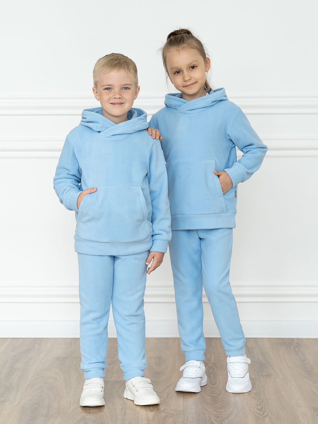 Костюм детский флисовый голубой 7043г(ш) (104, 56)