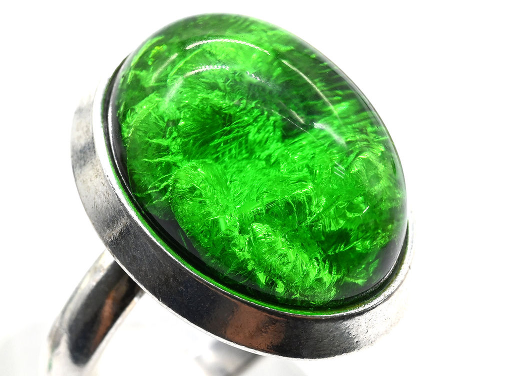 Комплект с янтарём "буранит" в посеребрении кольцо, серьги овал 18*23мм зеленый