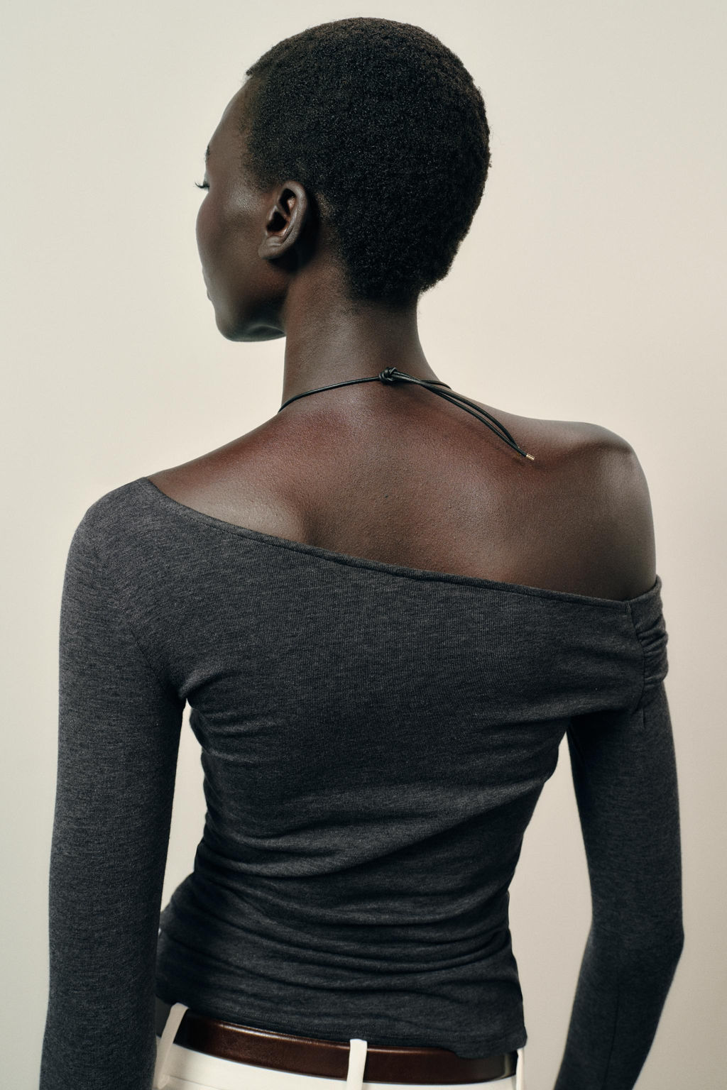 ASYMMETRIC NECK TOP - Zara фото 6