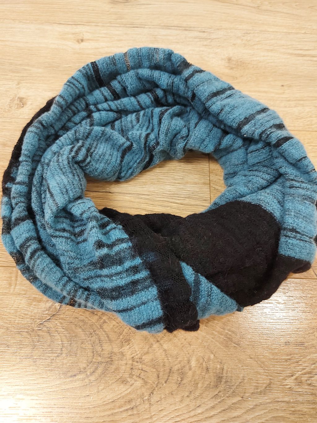 COBRENT ЖЕНСКИЙ ШАРФ ТРИКОТАЖНЫЙ