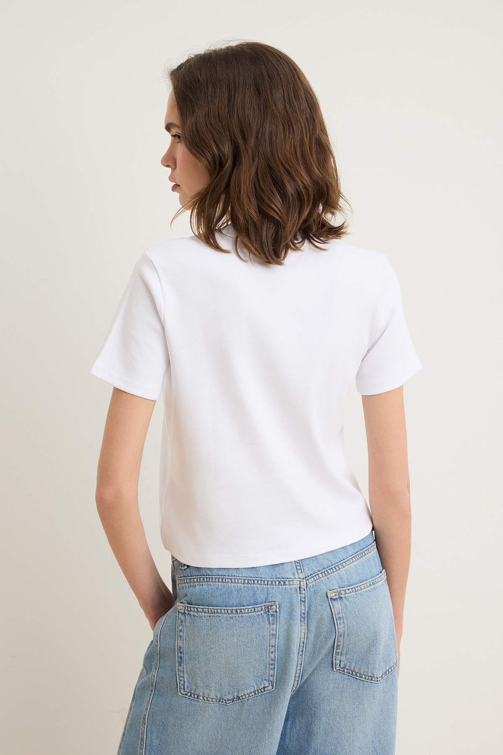 Siyah-Beyaz Kal?n Pamuklu Tok Kumasl? Regular Kesim Orme T-Shirt Orme T-Shirt TWOSS26TS00302 - Trendyolmilla фото 4