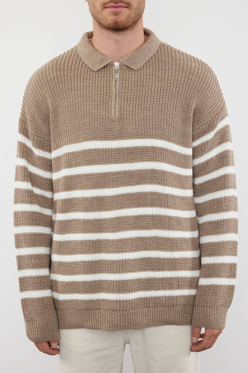 TRENDYOL MAN Vizon Casual Oversize Polo Yaka Cizgili Triko Kazak TMNAW24KZ00018 - Trendyolmilla фото 20