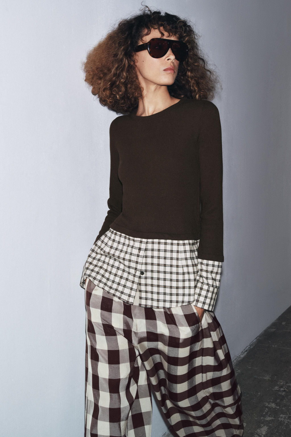 CONTRAST CHECK T-SHIRT - Zara фото 4