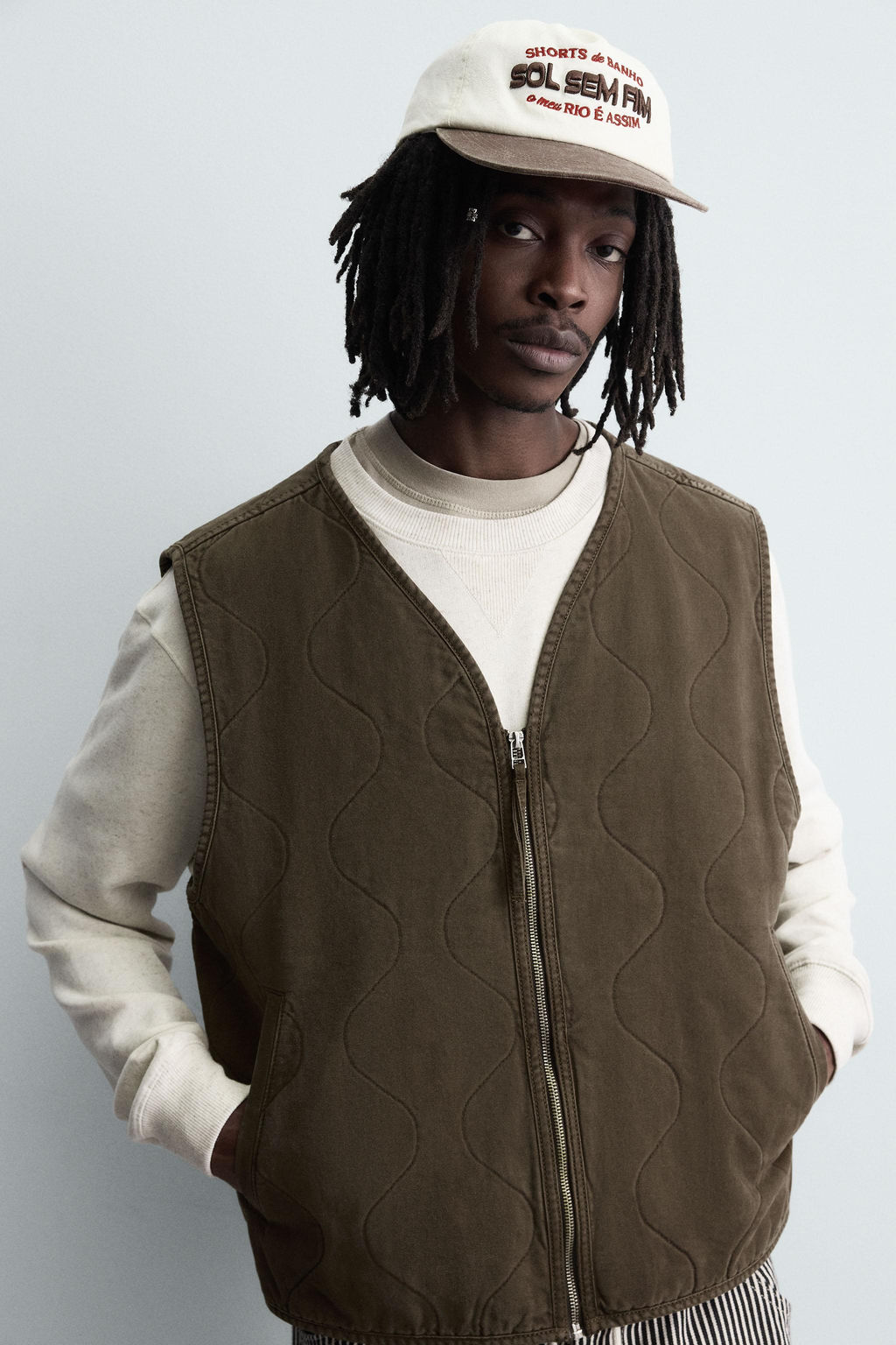 QUILTED GILET WITH TOPSTITCHING - Zara фото 5