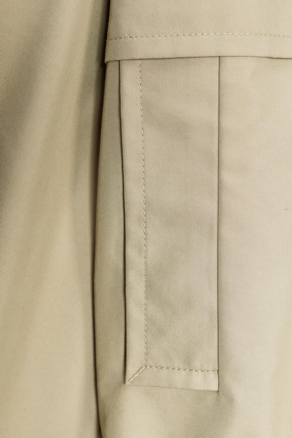 ZW COLLECTION WATER-REPELLENT SHORT TRENCH COAT