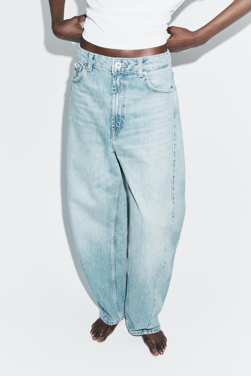 TRF BAGGY BALLOON MID-WAIST JEANS - Zara фото 18