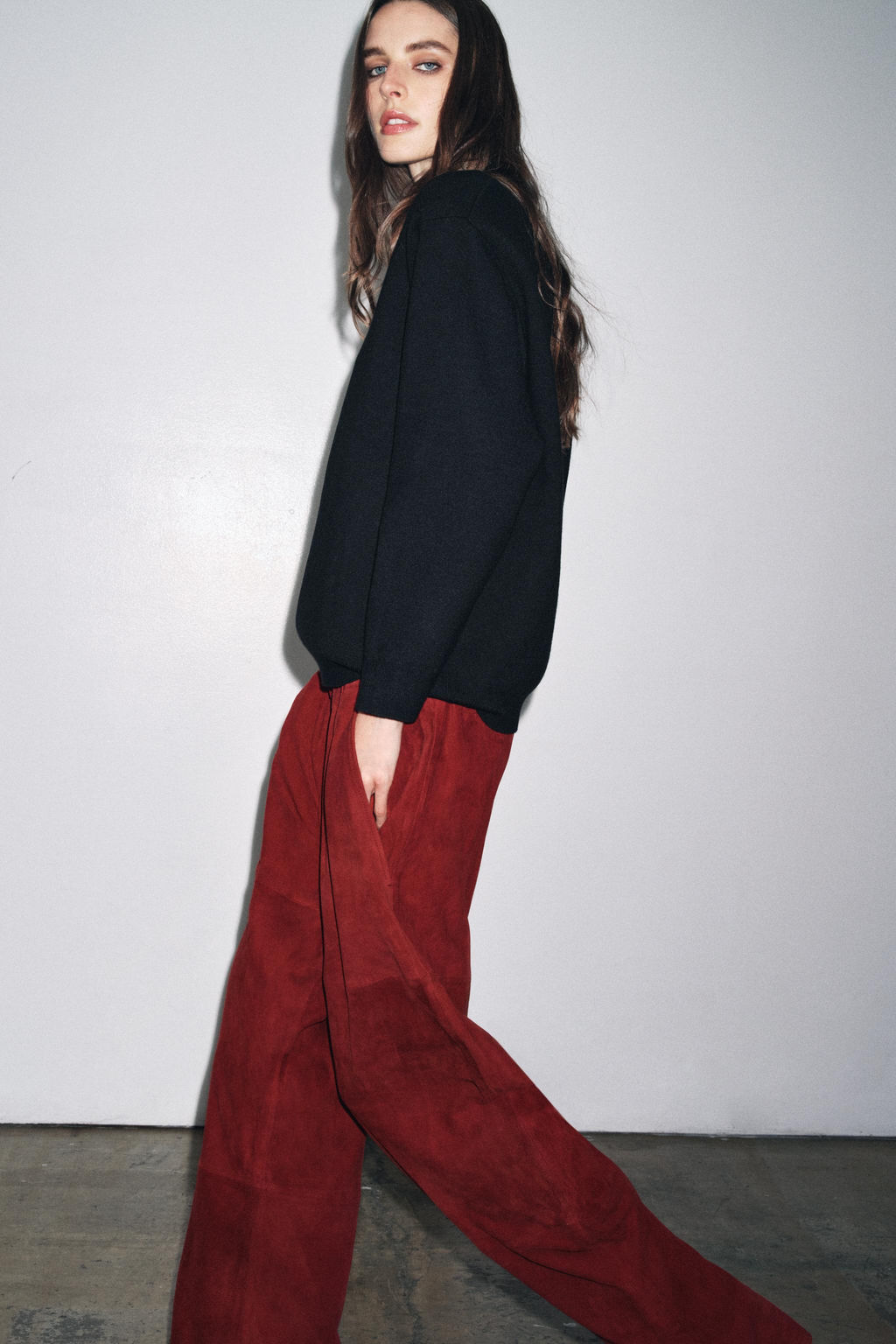 PLAIN KNIT SWEATSHIRT WITH SHOULDER PADS - Zara фото 3