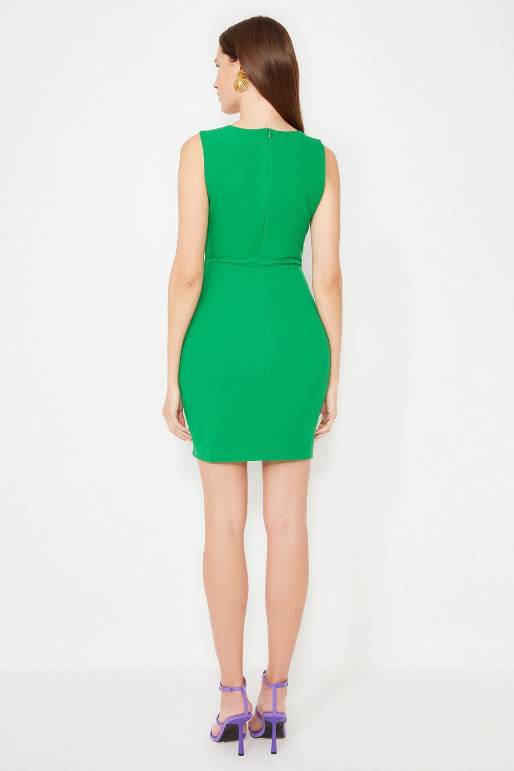 Yesil Vucuda Oturan Dokuma K?sa S?k Abiye Gece Mezuniyet Elbisesi TPRSS20EL1186 - Trendyolmilla фото 6