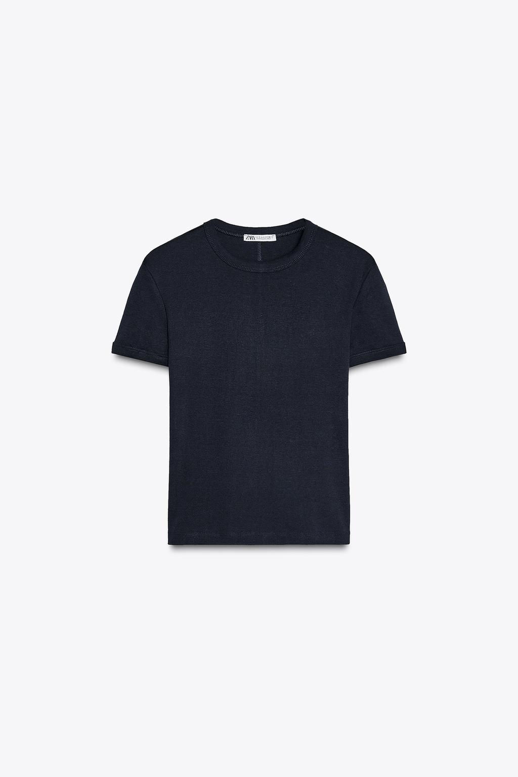 T-SHIRT WITH BACK SEAM - Zara фото 23