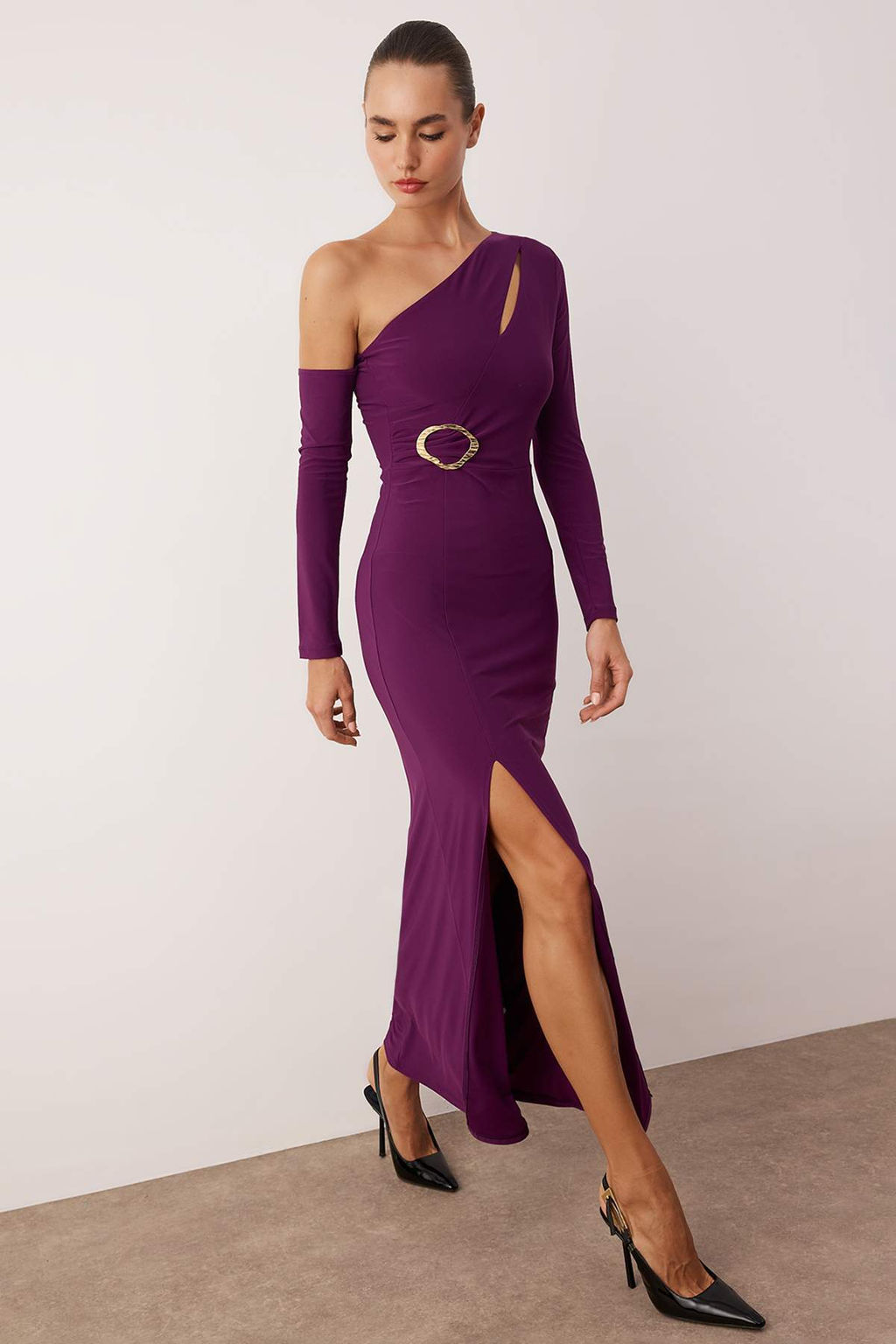 Siyah Cut Out ve Aksesuar Detayl? Orme Maxi Abiye & Mezuniyet Elbisesi TPRAW26AE00012 - Trendyolmilla фото 10