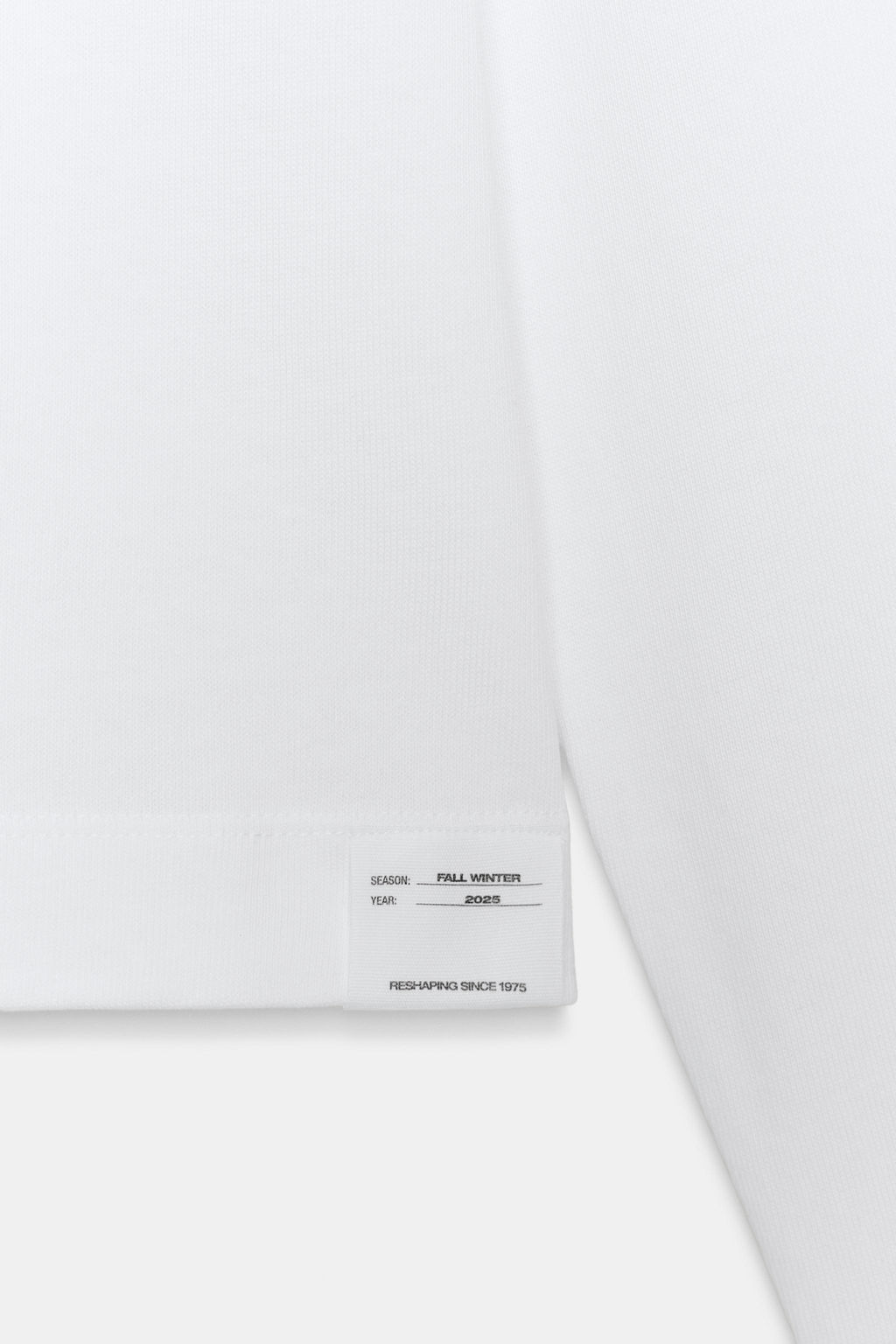 BOAT NECK T-SHIRT WITH LABEL - Zara фото 7