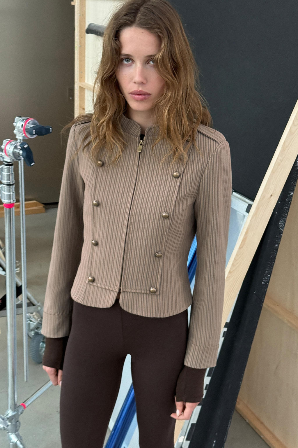 STRIPED FITTED BLAZER - Zara фото 19