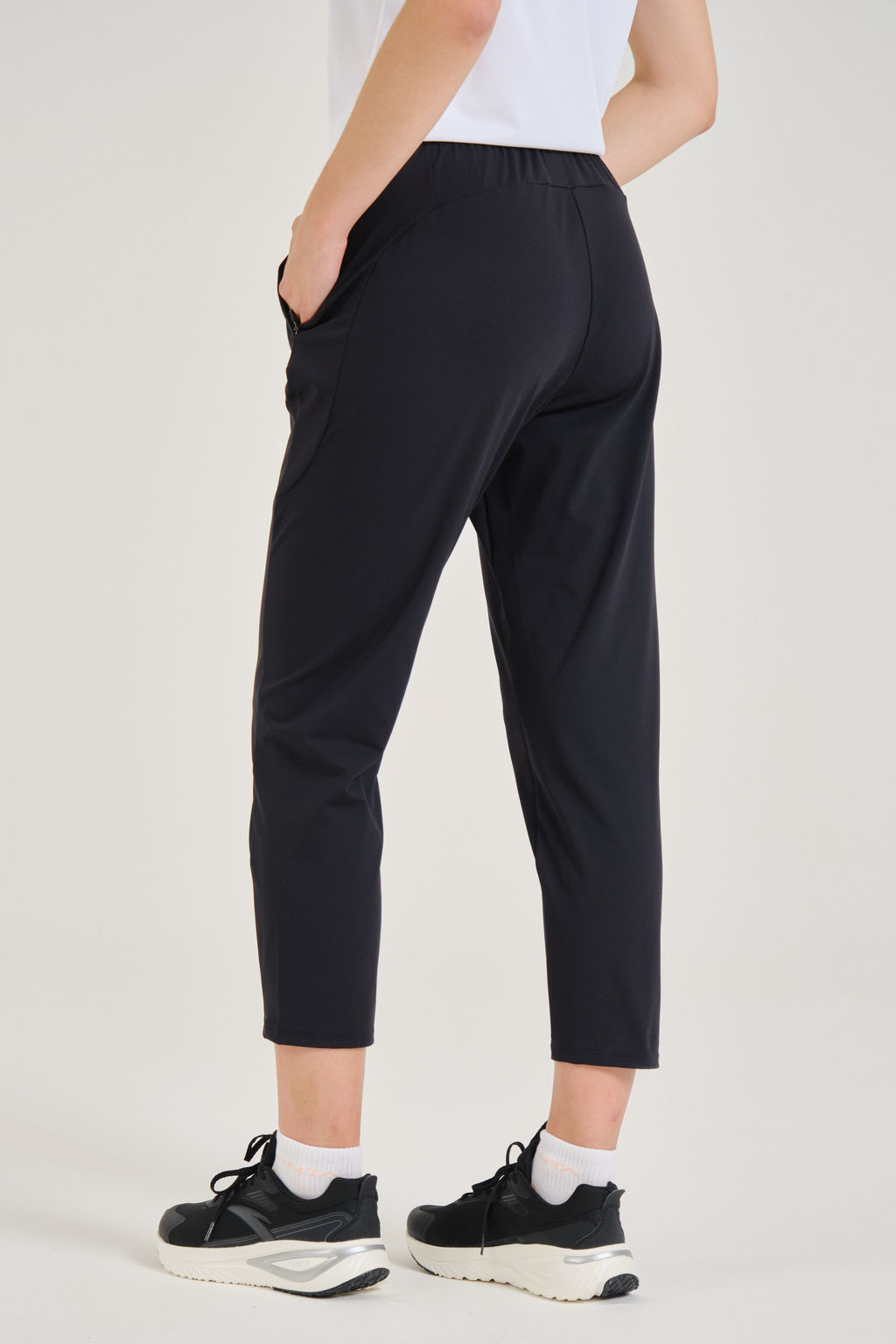 Брюки трикотажные укороченные Черный - Anta фото 6