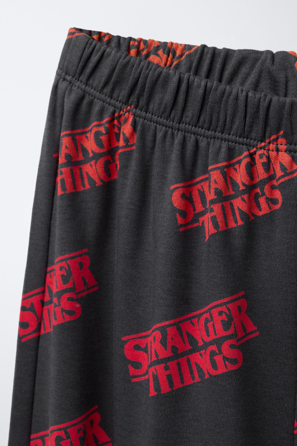 AGES 6-14 / STRANGER THINGS  NETFLIX PYJAMAS - Zara фото 8