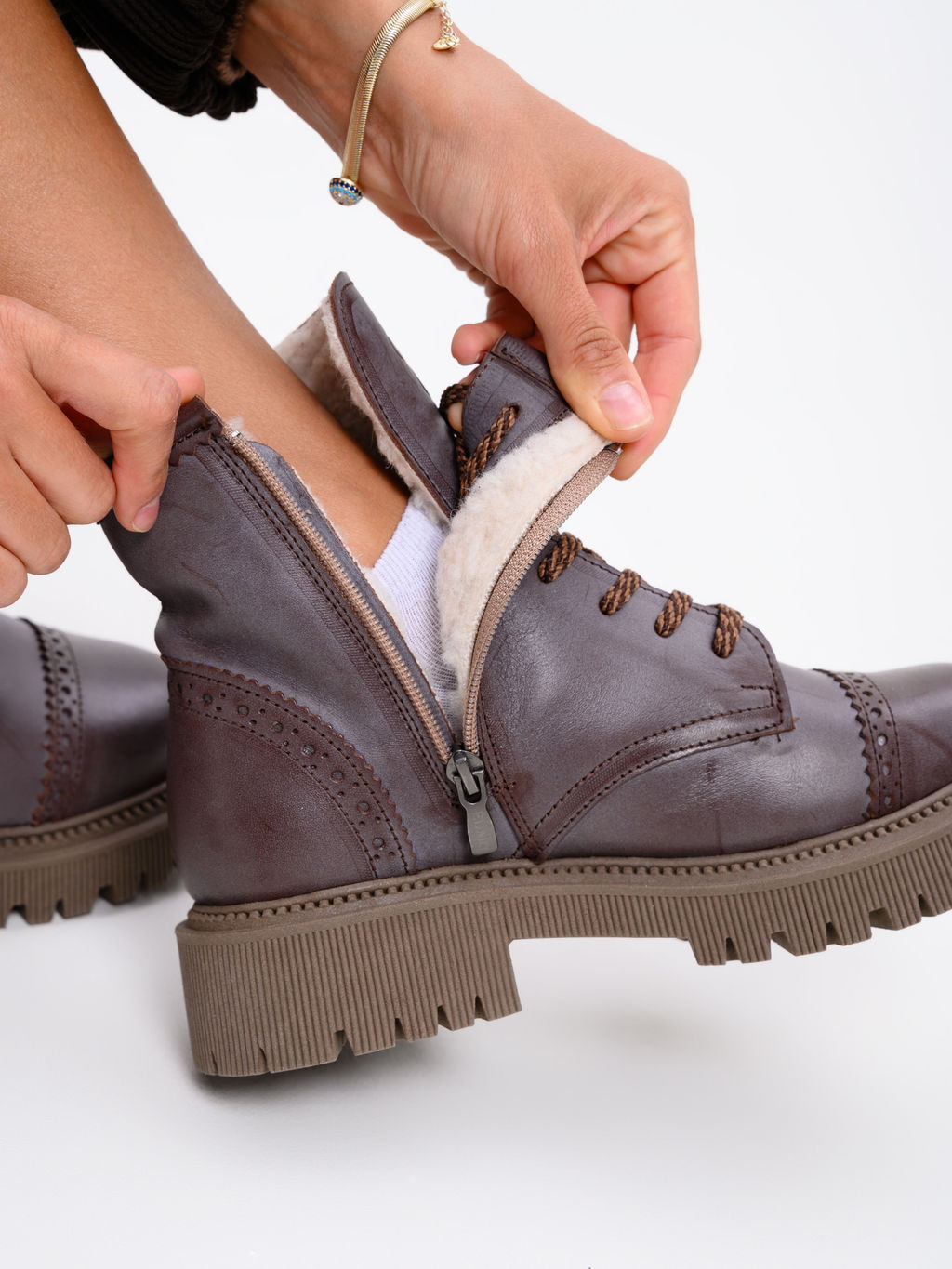 Ботинки 319.taskanaka.Вакса коричневая/шерсть