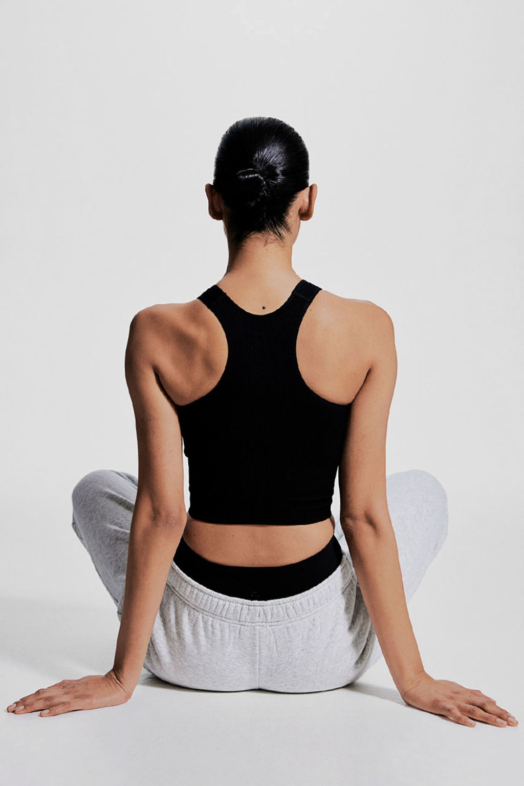 Sujetador de deporte en DryMove Medium Support - H&m фото 5