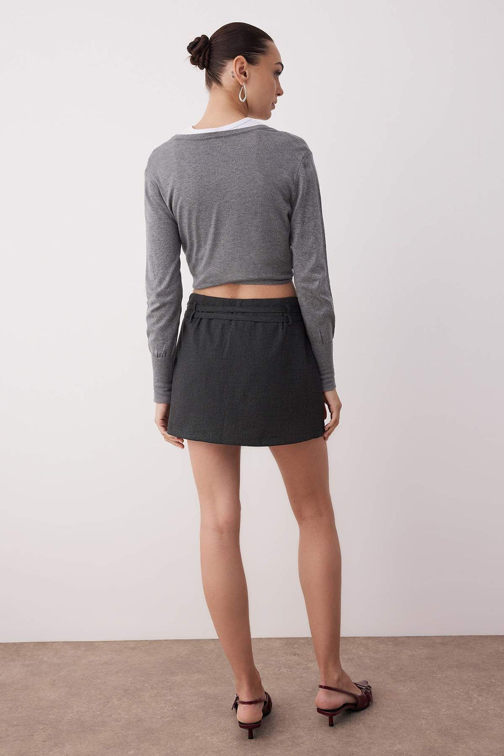 Antrasit Mini Kemer Detayl? Sort Etek Sort & Bermuda TWOAW26SR00011 - Trendyolmilla фото 4