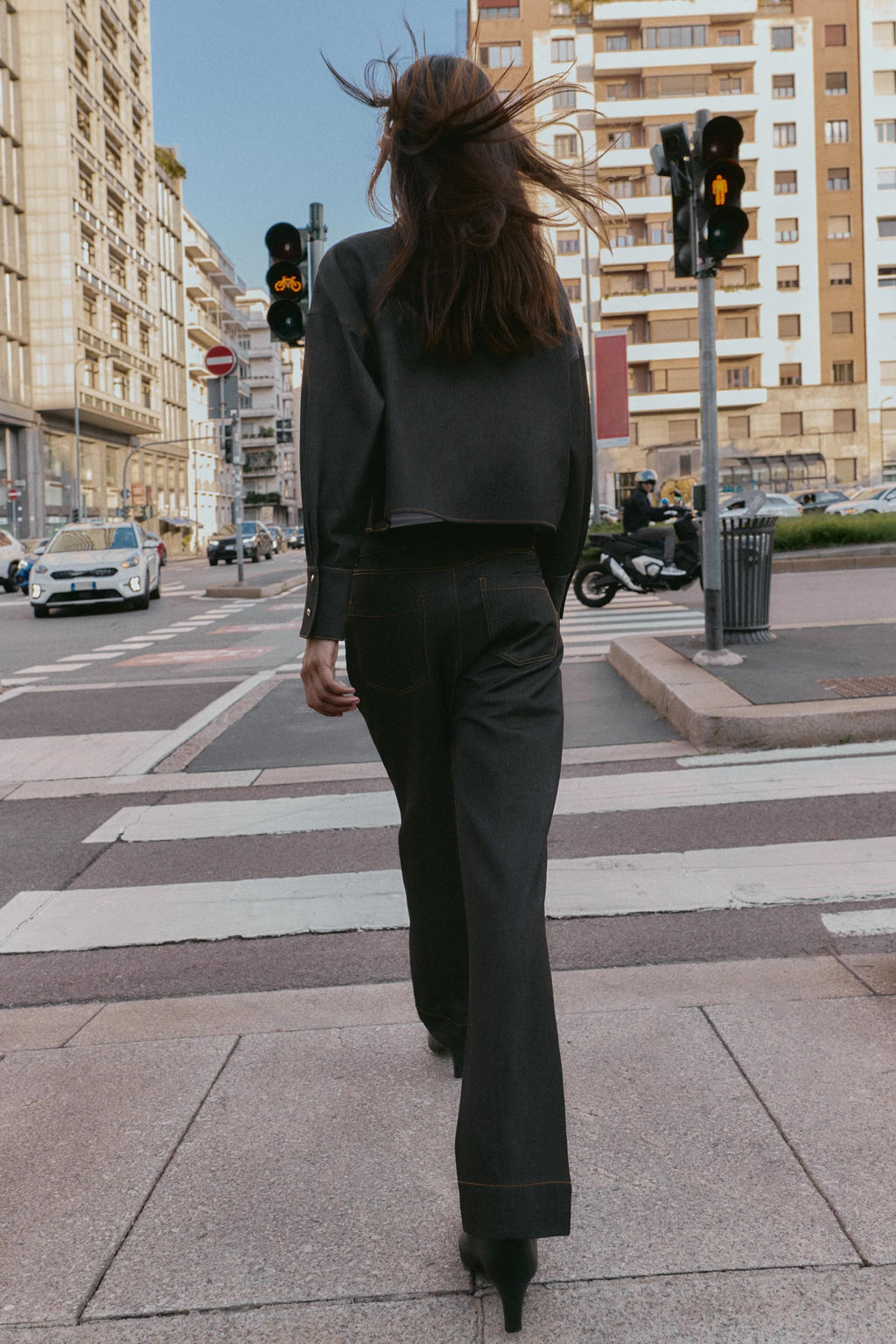 CONTRAST TOPSTITCH SEAM TROUSERS - Zara фото 4