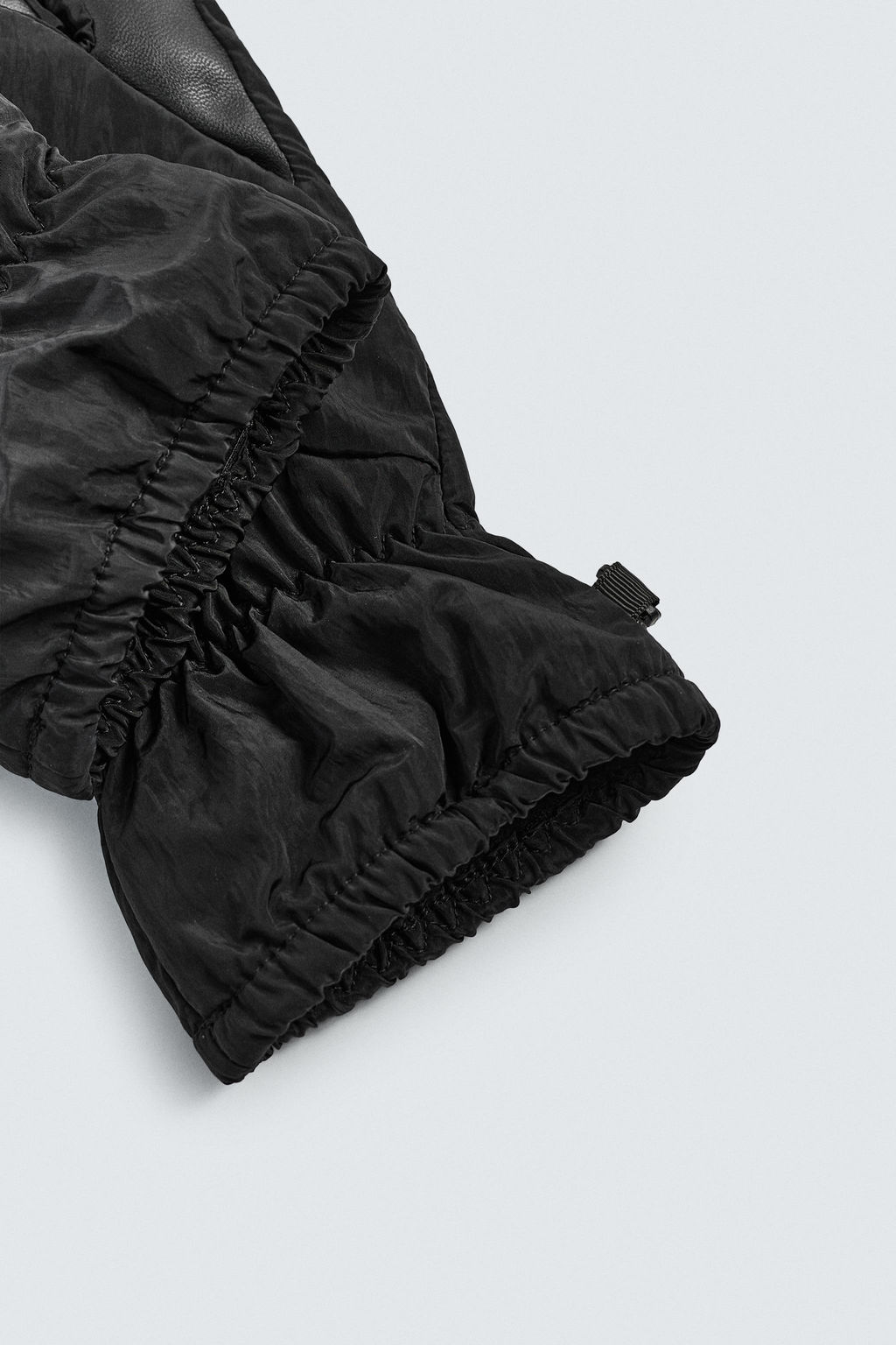 CONTRAST TECHNICAL GLOVES - Zara фото 5