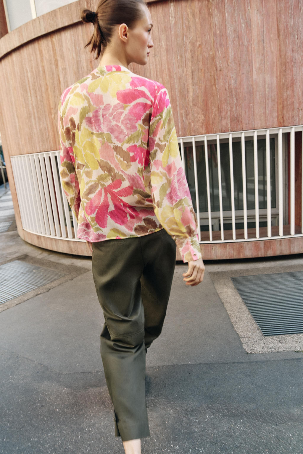 BLUSA ESTAMPADO FLORAL ABALORIOS / Multicolor - Zara фото 5