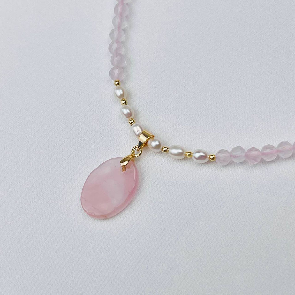 Колье из Розового кварца и Жемчуга 40 см +