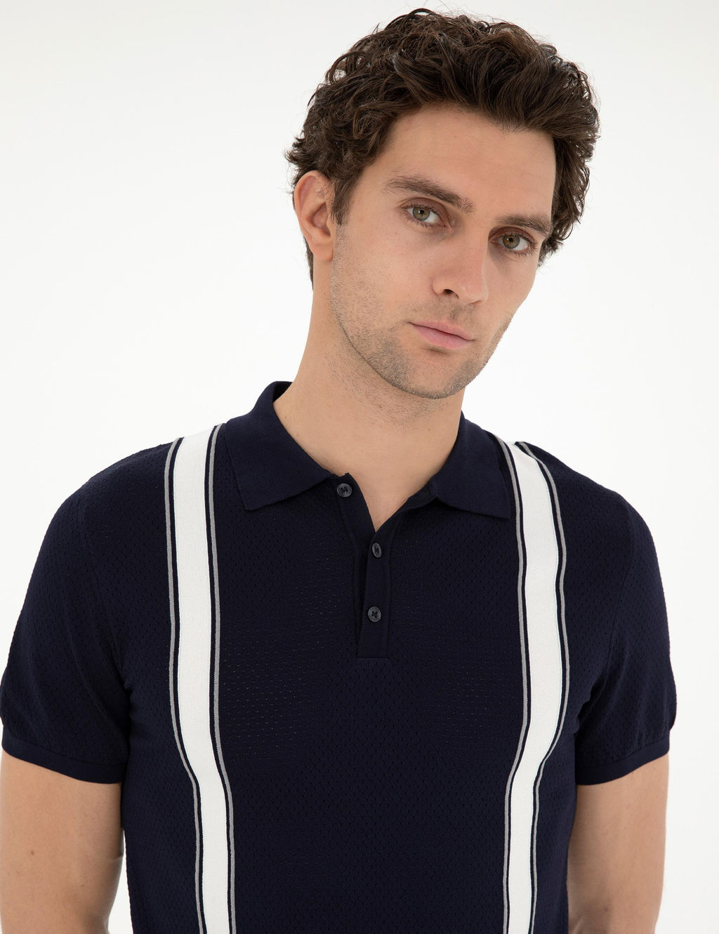 Темно-синяя трикотажная футболка узкого кроя с воротником-поло - Cacharel фото 2