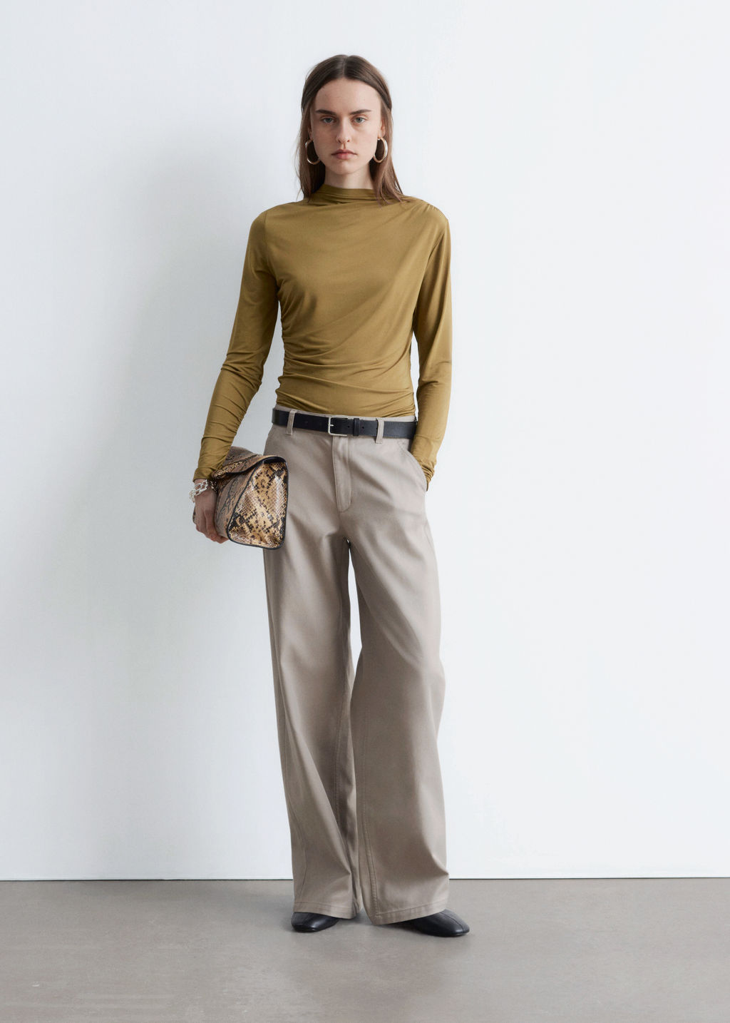 Pantalones de sarga de perneras anchas - H&m фото 2