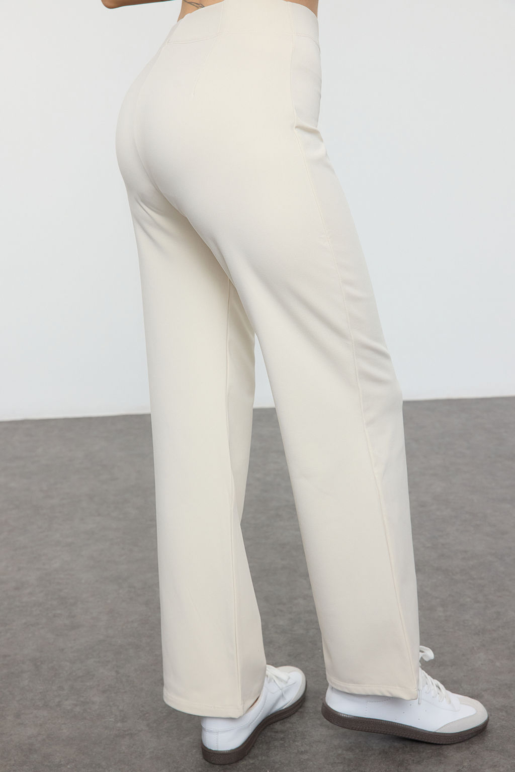 Siyah S?cak Tutan Ici Sardonlu K?sl?k Dalg?c/Scuba Kumas Orme Spor Esofman Alt? THMAW25EA00009 - Trendyolmilla фото 11