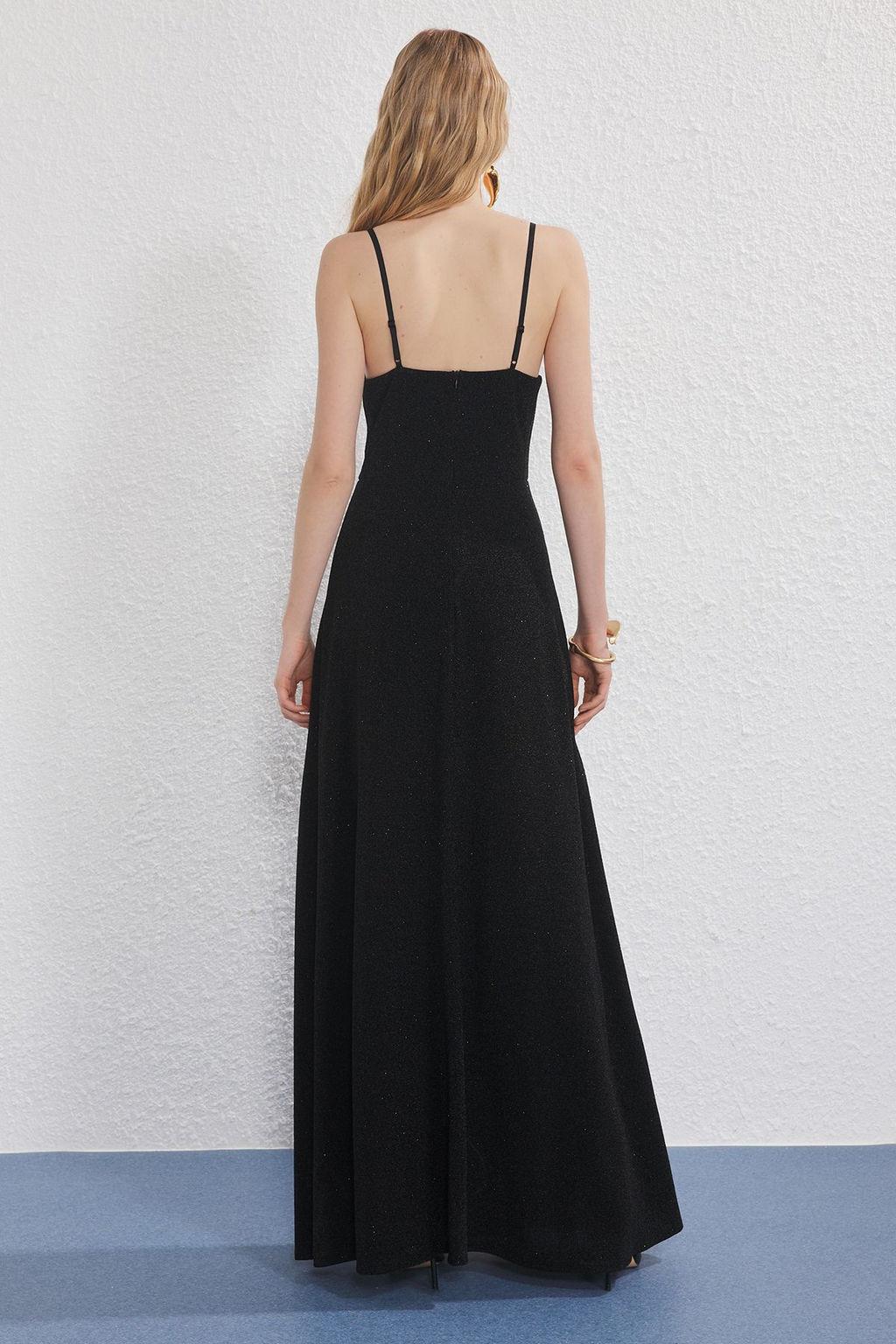 TRENDYOLMILLA Siyah A-Kesim Par?lt?l? Simli Orme Uzun S?k Abiye Elbise TPRSS25AE00175  фото 4
