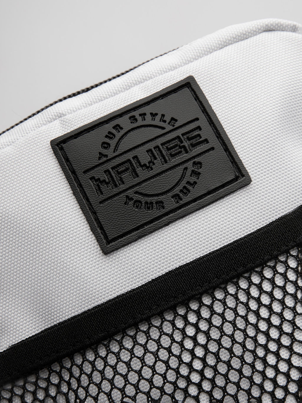 V54 001 10 Сумка мессенджер