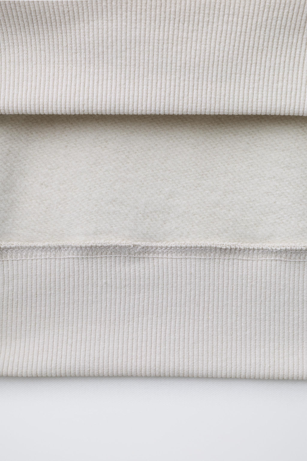 GRAFFITI LABEL SWEATSHIRT - Zara фото 4