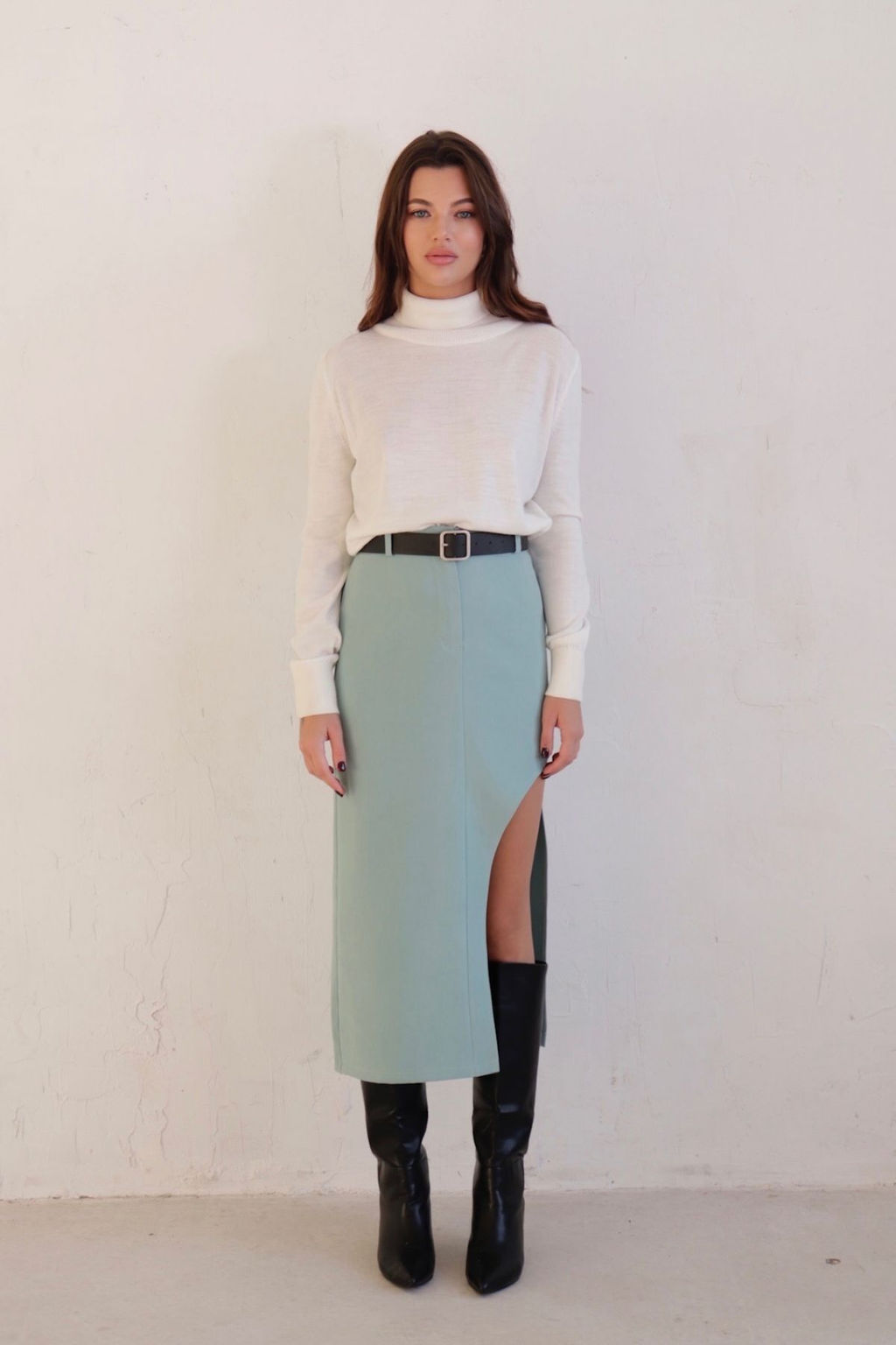 10706 Юбка с вырезом в цвете мята - Martichelli фото 8