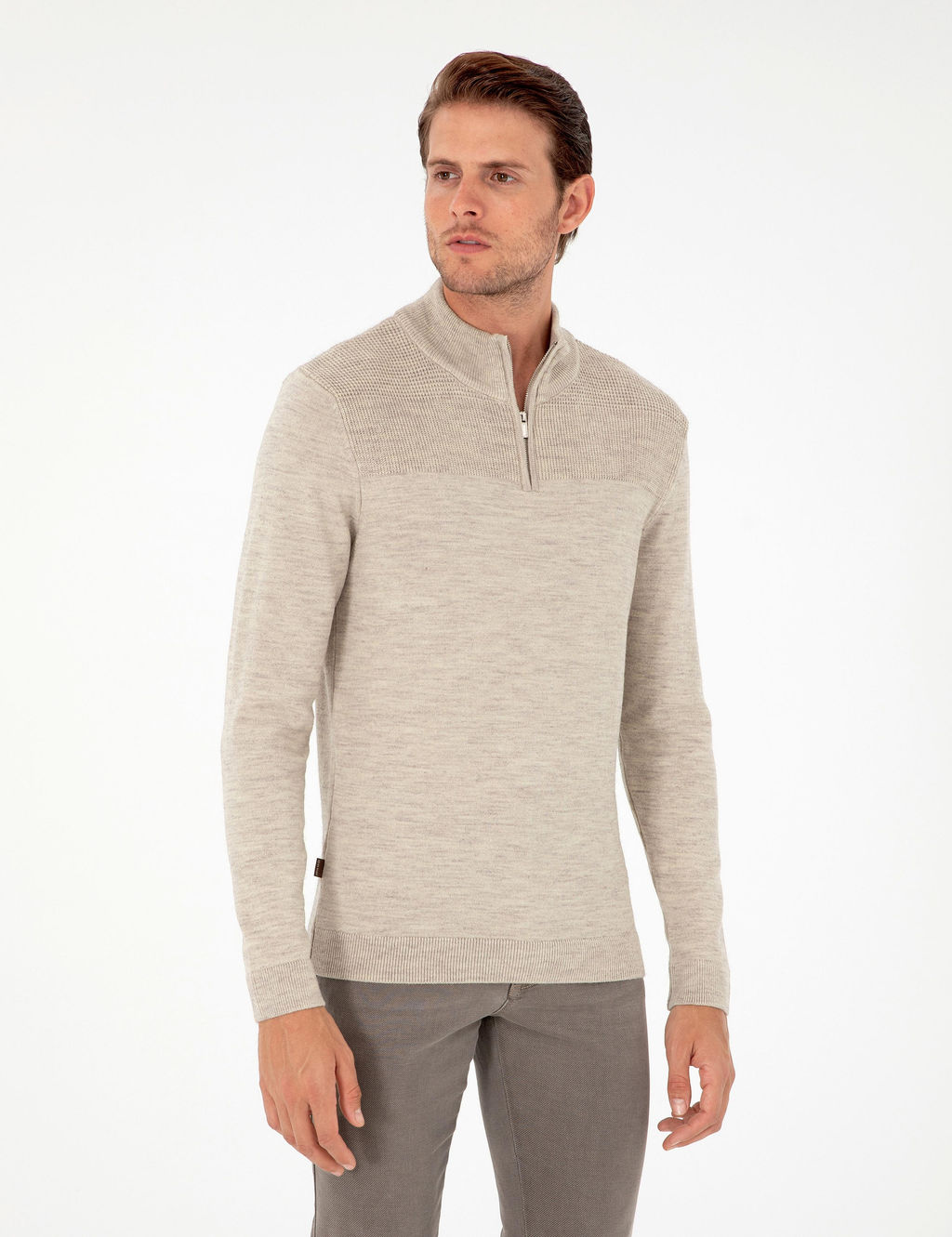 Kum Melanj Slim Fit Fermuarl_ Dik Yaka Triko Kazak