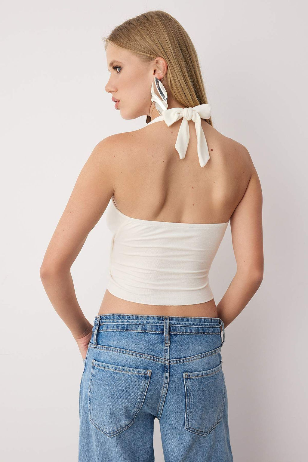 Trendyolmilla Siyah Duz Halter Yaka Kolsuz Orme Party Bluz TPRSS25BZ00048  фото 4